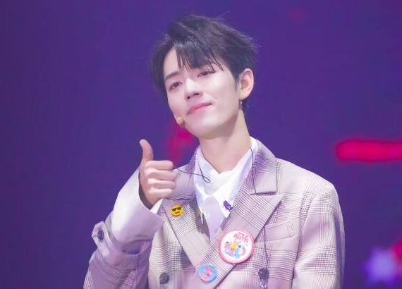 小学老师组织学生给肖战应援?教育局:属实,将公布处理结果