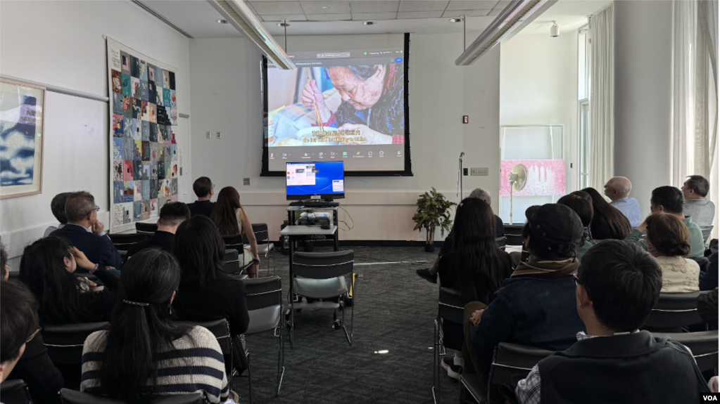 现场观看《高耀洁纪录片:穹苍那颗星》