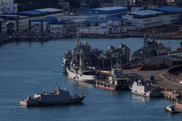 美国批准向台湾出售20亿美元武器,包括先进导弹和雷达 美国批准向台湾出售20亿美元武器,包括先进导弹和雷达