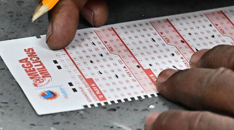 美国北卡罗来纳州1名长途卡车司机日前开车到马里兰州送货时，顺道购入彩券试试手气，没想到开奖后意外发现赢得5万美元（约新台币145万元）大奖。（法新社资料照）