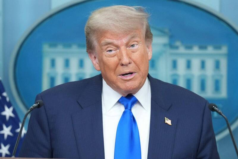 美国总统川普公布最新关税名单,针对五国给予25%到30%的关税税率。(美联社) 美国总统川普公布最新关税名单,针对五国给予25%到30%的关税税率。(美联社)