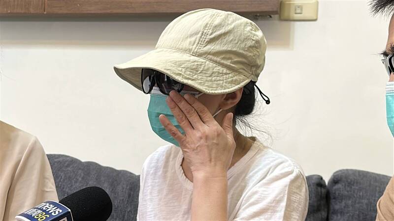 遭李姓团购主诈骗夫妻档表示,王家应是透过死谏盼政府重视该起诈骗案。(民众提供) 遭李姓团购主诈骗夫妻档表示,王家应是透过死谏盼政府重视该起诈骗案。(民众提供)