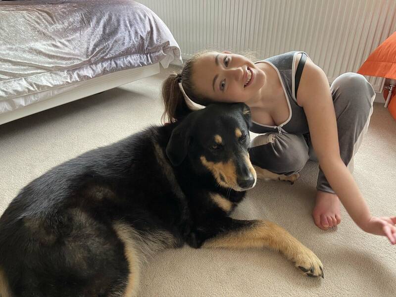 TikTok創作者格蕾絲.沃爾斯滕霍姆被人偽造死亡消息。(擷自X@GracieWolstenh1) TikTok創作者格蕾絲.沃爾斯滕霍姆被人偽造死亡消息。(擷自X@GracieWolstenh1)