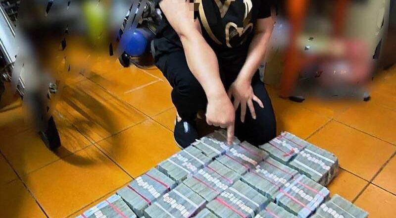 台中医师误入诈团「大户」投资群 在家备妥2200万现钞要送车手