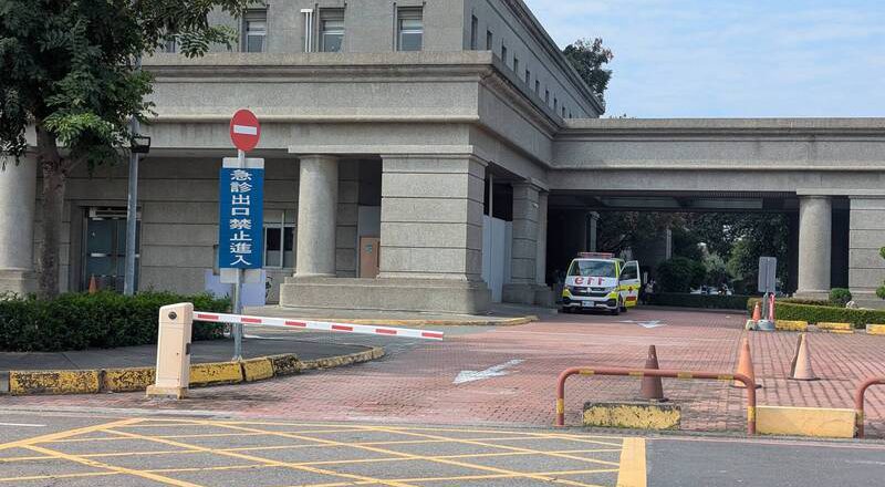 民雄鄉機車與轎車相撞 44歲婦人重傷送醫不治