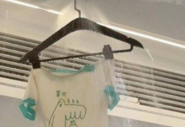 房客「挂衣1举动」 害饭店房间惨积水