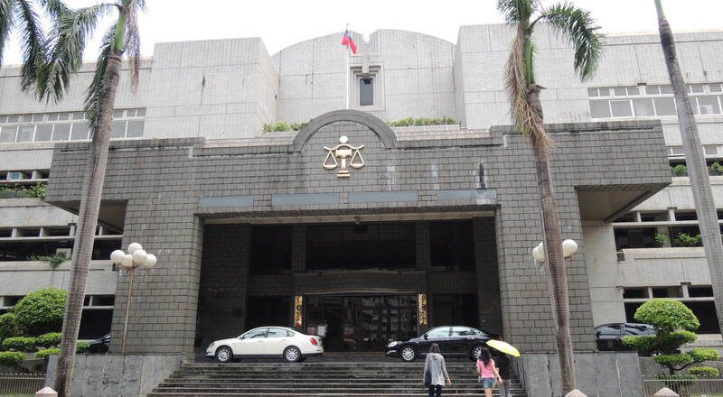 男嬰在保母照顧下沒了呼吸、送醫不治 法官這樣判