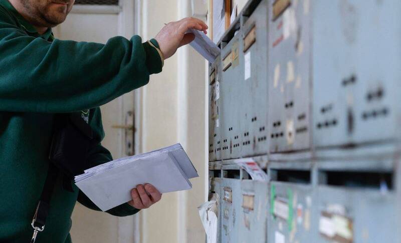 日本一名在邮局工作的男子恶寄使用过的保险套寄给女同事;示意图。(路透) 日本一名在邮局工作的男子恶寄使用过的保险套寄给女同事;示意图。(路透)