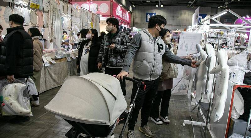 南韩人不婚不生松动？ 5月新生儿、结婚登记数双创新高