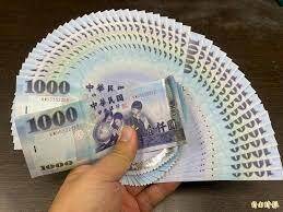 妇人认为政府大撒币,寄出提款卡,险沦诈骗共犯。(示意图) 妇人认为政府大撒币,寄出提款卡,险沦诈骗共犯。(示意图)