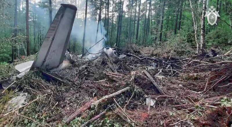 俄罗斯远东地区空难酿48死  坠毁An-24黑盒子已寻获