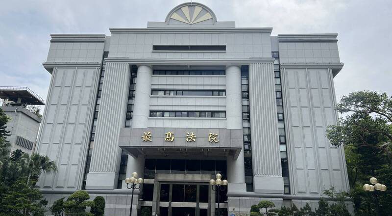 友拿备钥侵入妹妹住处 兄动私刑打死他 判刑9年定谳