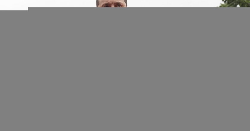 泽伦斯基:领土留给我跟普亭直接谈 乌克兰需要额外资金