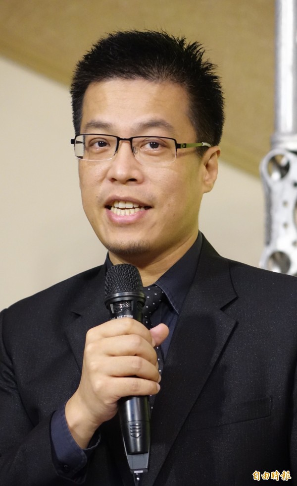 黄重谚表示，还没完成评估前，任何可能性都存在，府方作为原服务机关，没有既定立场或倾向。（资料照，记者刘信德摄）