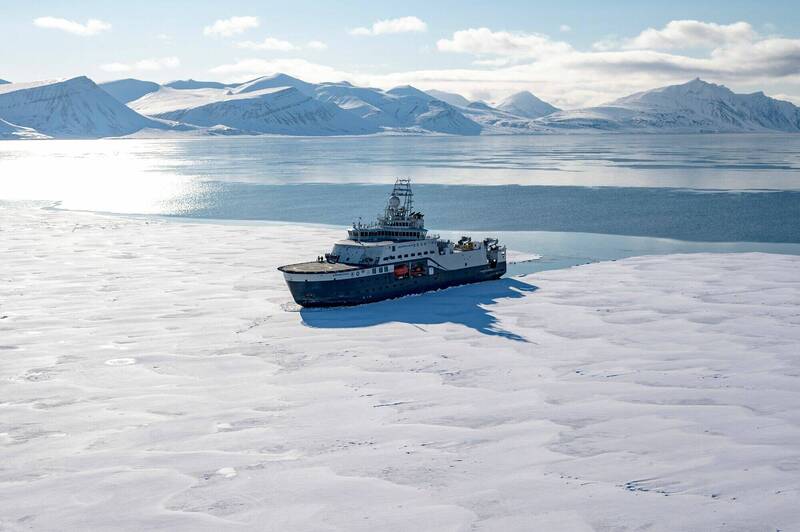 科学家指出，北极海冰过去20年来的融化速度显著减缓，自2005年以来，海冰范围并未出现统计上的明显下降。（法新社档案照）