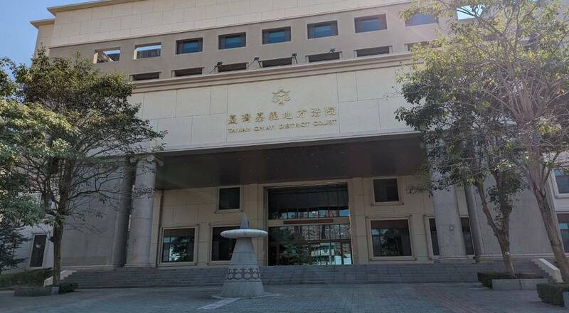 嘉义艺品店业者收购盗伐台湾扁柏 判缓刑3年