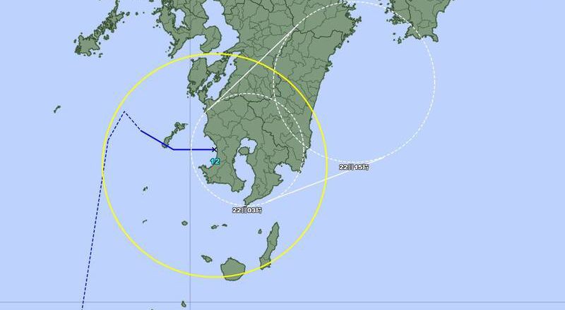 「玲玲」台风登陆九州 日本气象厅急发土砂灾害特报、龙卷风警报