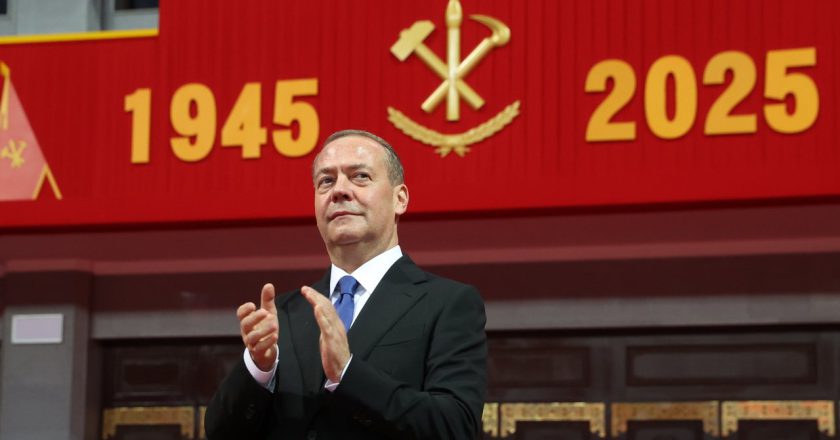 俄前总统：美若供乌战斧飞弹对所有人不利 尤其是川普