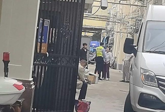 俞忠歡發出求救或被採取暴力強制手段帶離